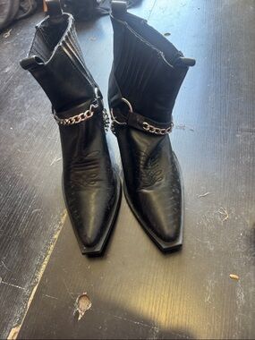 Billini Black Pointed Toe Ankle Boots with Chain Detail